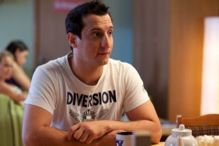 Биография Арарат Кещян